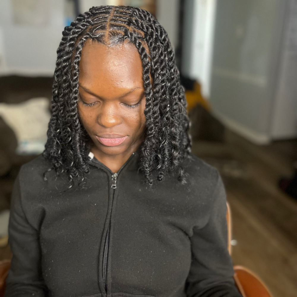 Invisible Locs Bob at The Tokyo Experience in Savannah, GA