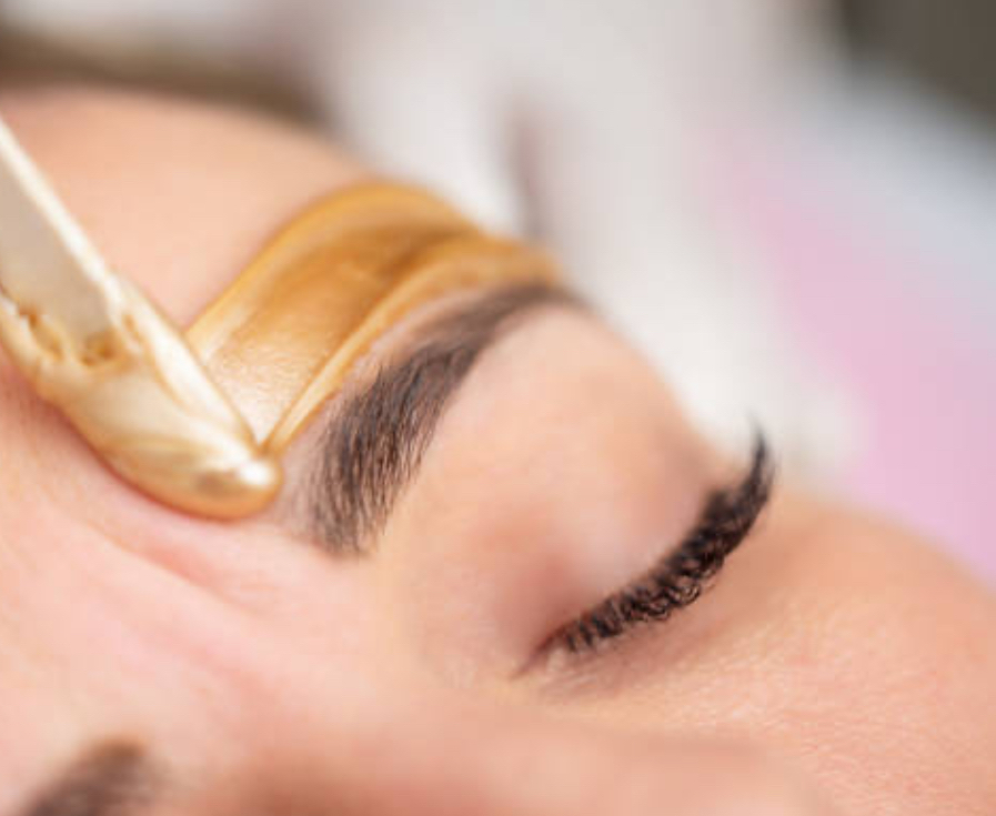 Hard Wax Eyebrows Clean Up