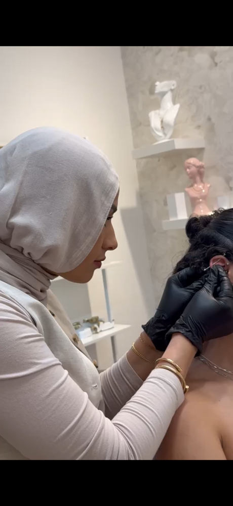 BFF Piercing App  (up to 3 People)