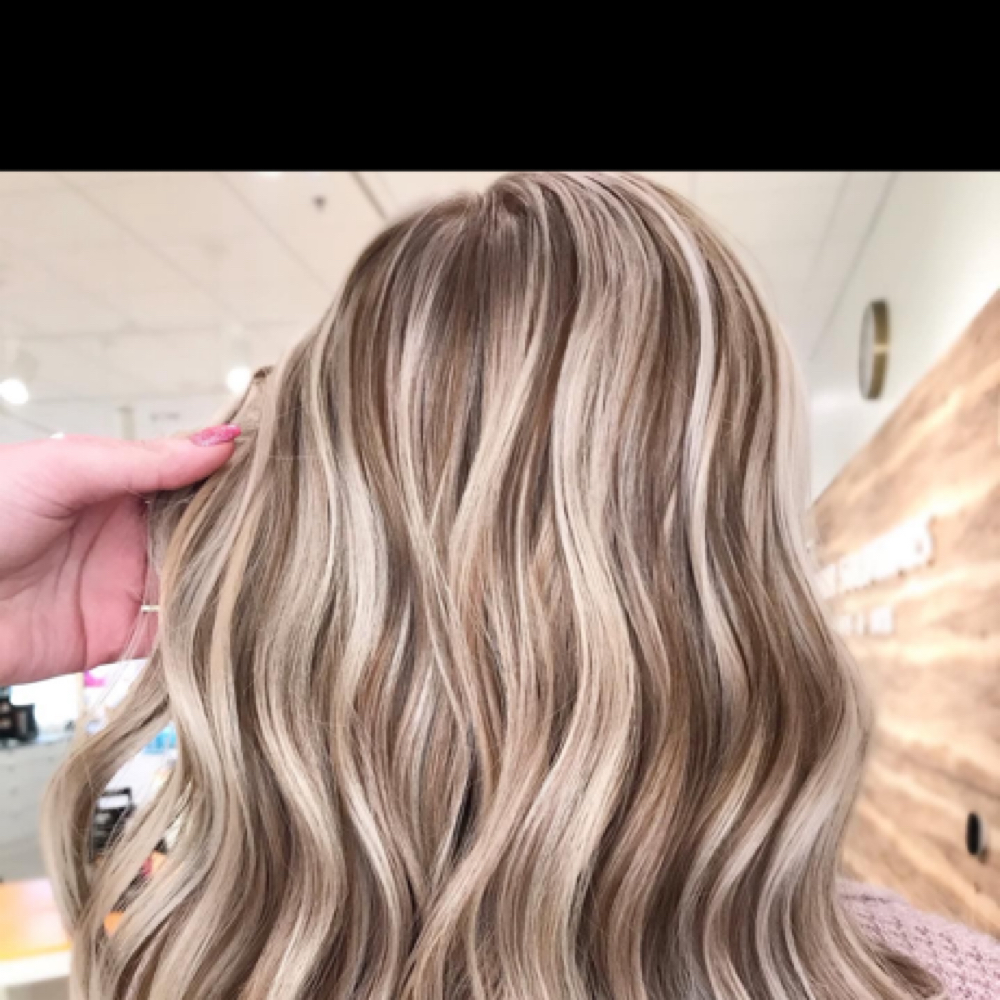Highlight And Lowlight Med Hair at Adora salon and spa in Klamath Falls, OR