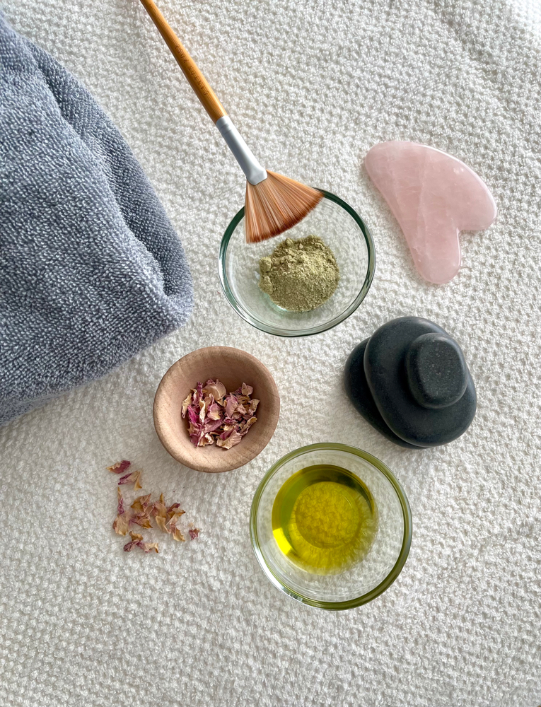 Scalp Massage with Aromatherapy