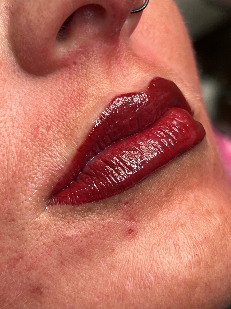 Lip Blushing