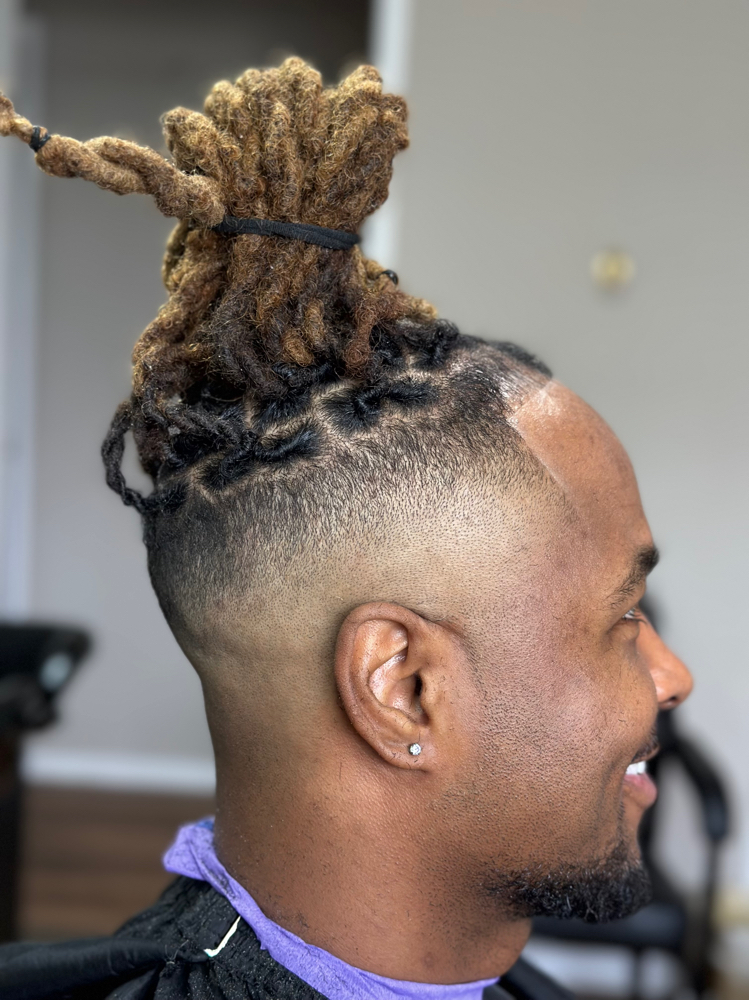 Includes: Fades/ Tappers & Line Up