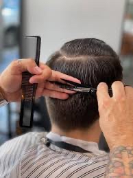 Clipper Cut With Scissors