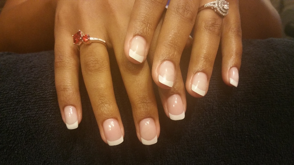 Essential French Dazzle Dry Mani