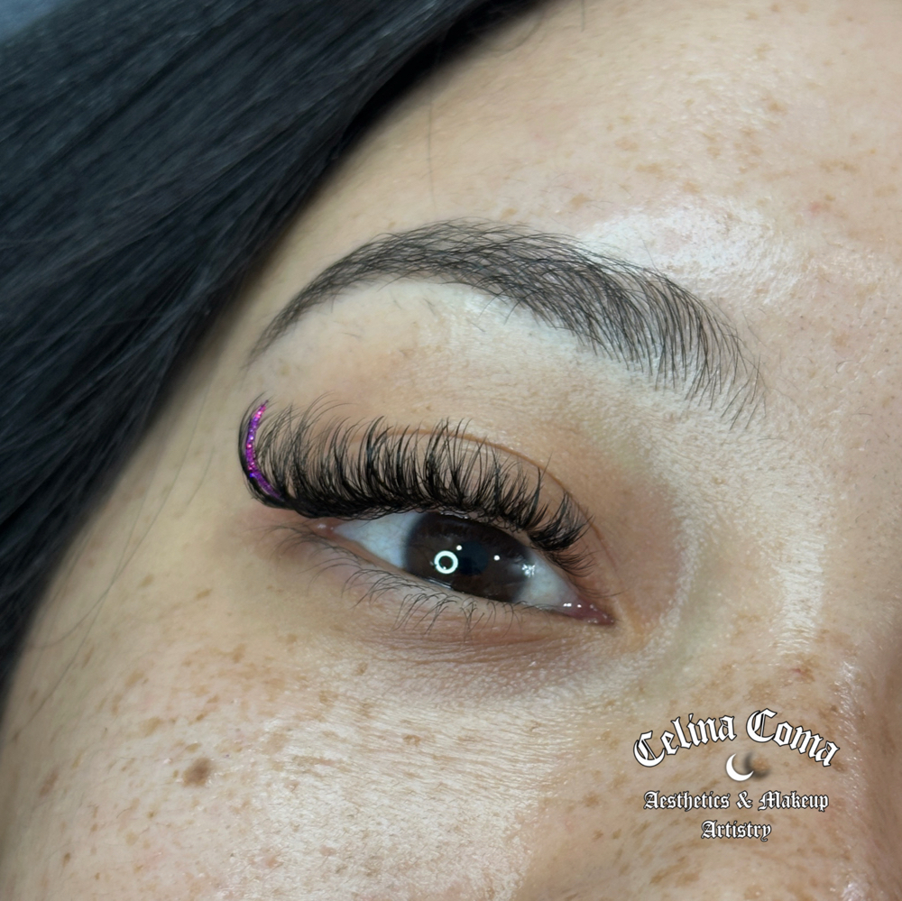 Volume Lash Extentions