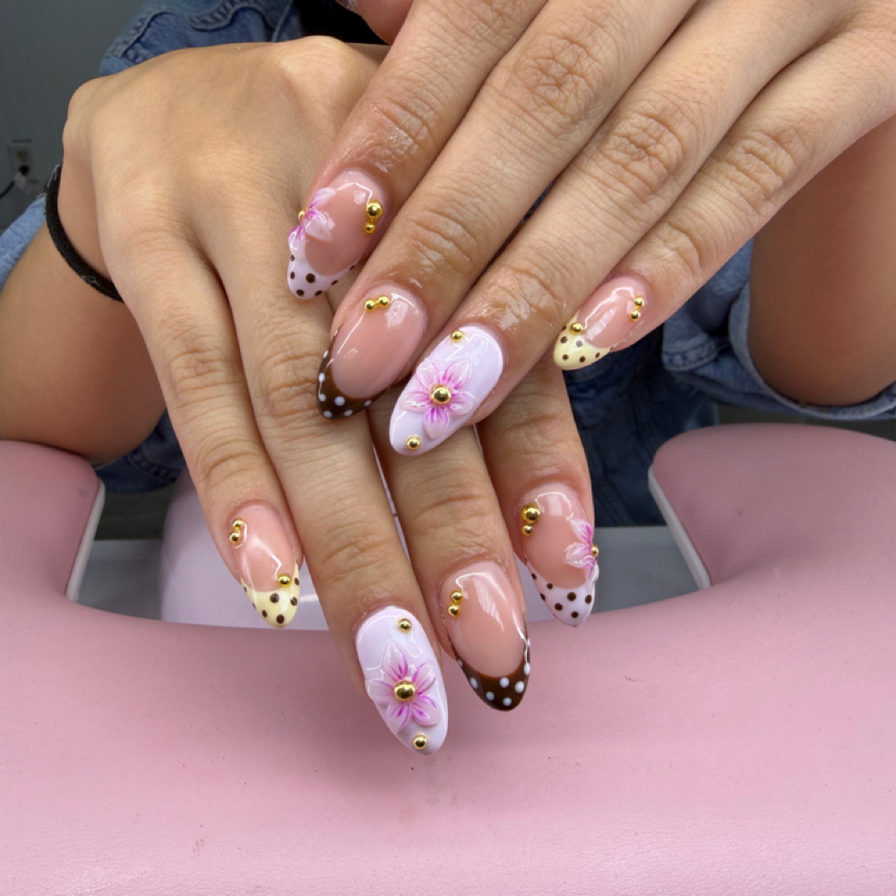 Advanced Nail Art at Herencia Salon LLC in Gilman, IL