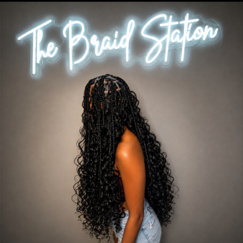 Boho Knotless - Summer Special at The Braid Station in New Bedford, MA