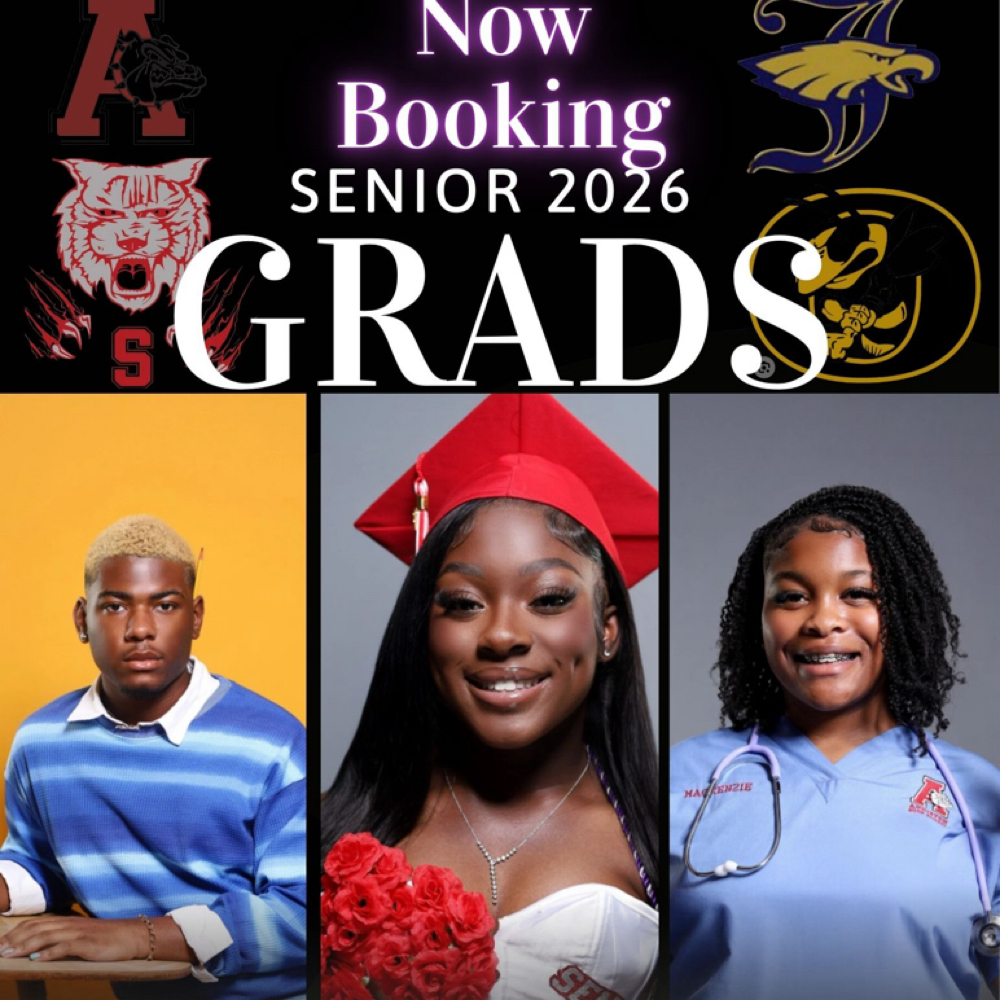 Senior Graduation Session at Queen Studio Photography in Jacksonville, AL