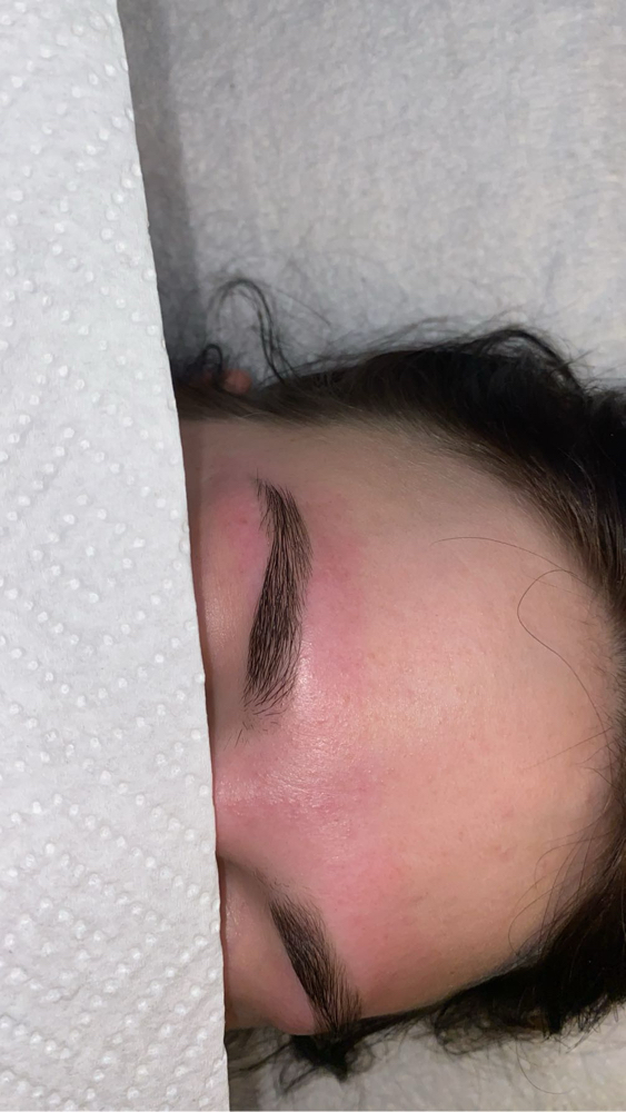 Brow Tinting at Savannah Lasyone - Esthethician in Alexandria, LA