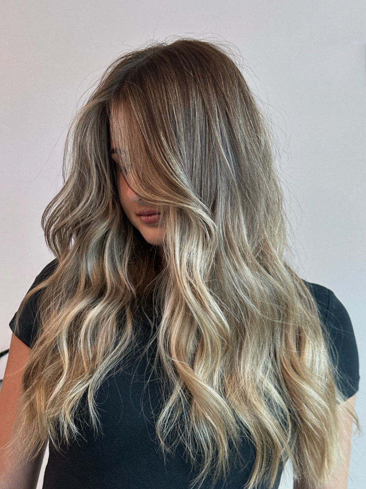 MINI FOIL/COLOR at Allie Lovelace in Charleston, SC