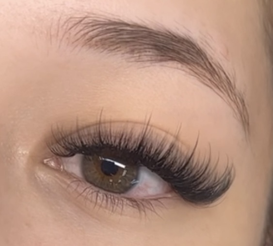 𝐖𝐢𝐬𝐩𝐲 𝐟𝐢𝐥𝐥 🪄 at Esthetics Cintora in Rockford, IL