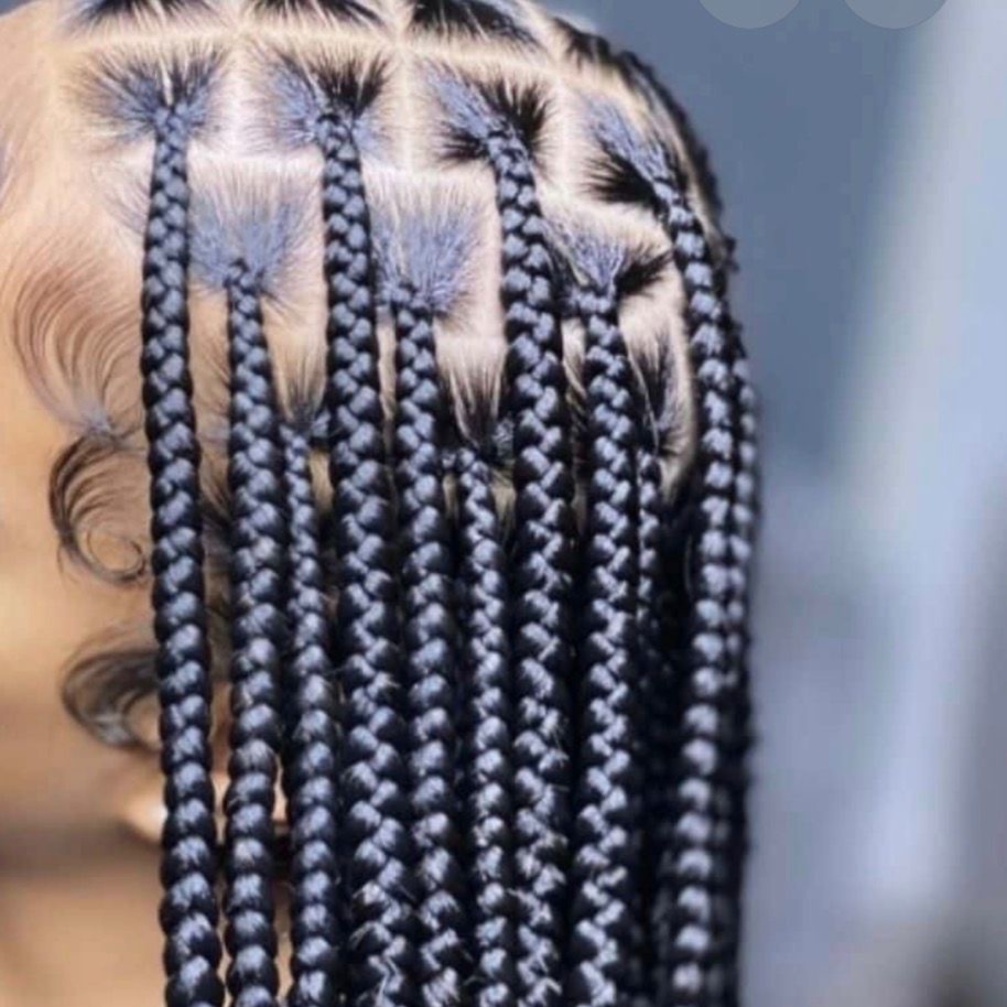 MEDIUM KNOTLESS BRAID at Yawa Hair Braiding & Locs in Texas, TX