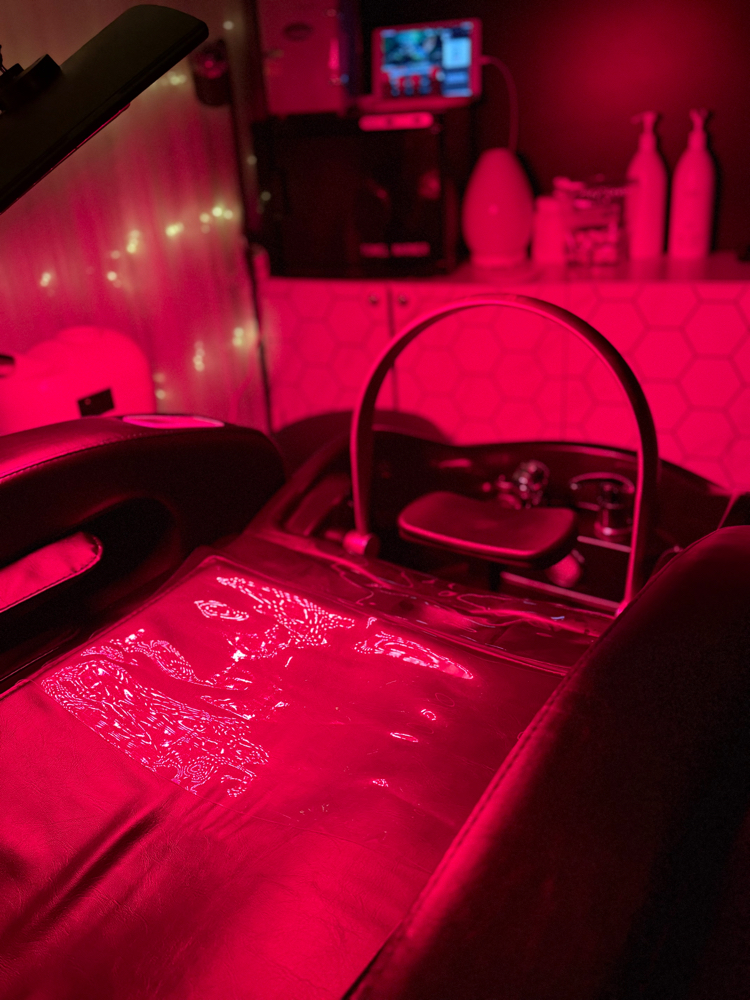 Head Spa W/ Red Light