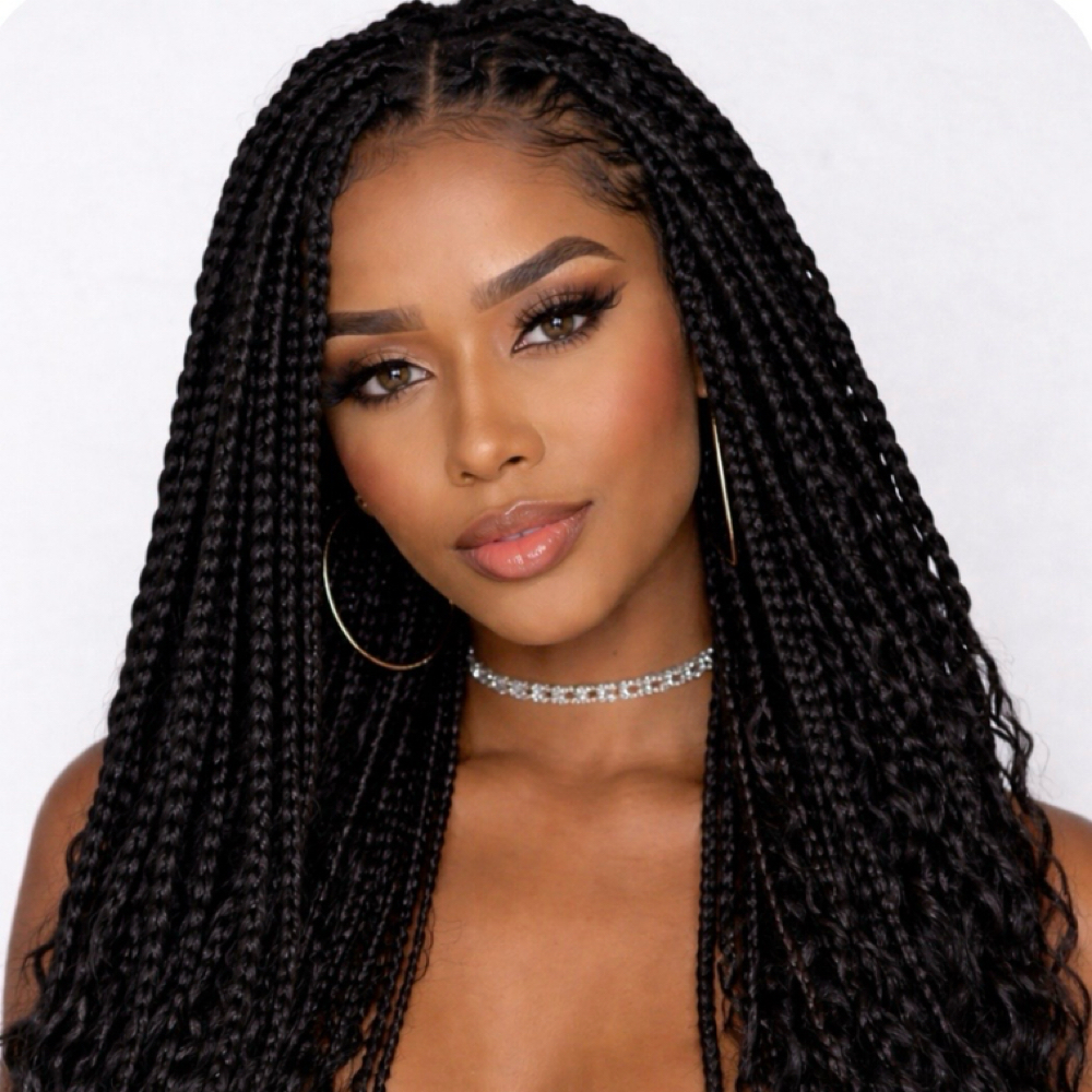 Medium Knotless at Styles by Candeous in Seattle, WA