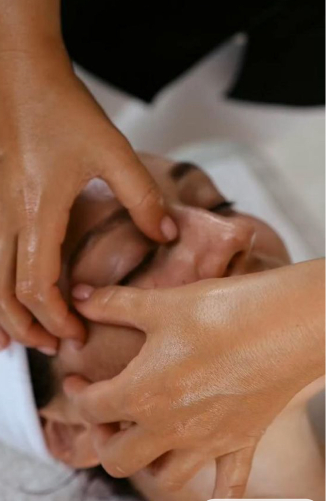 45 Minute Signature Facial