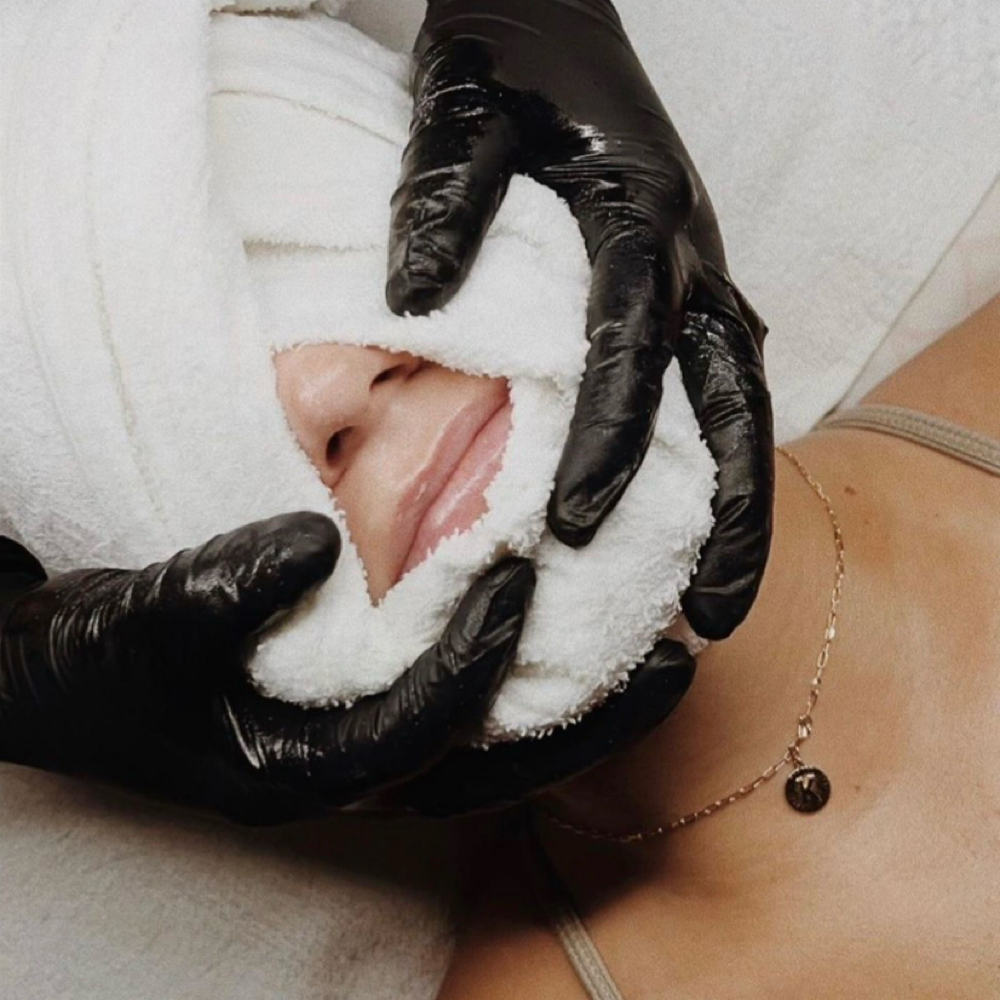 Ellies Signiture Facial at Aesthetically Ellie in Granite Shoals, TX