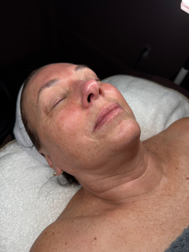 Glow + Go Facial