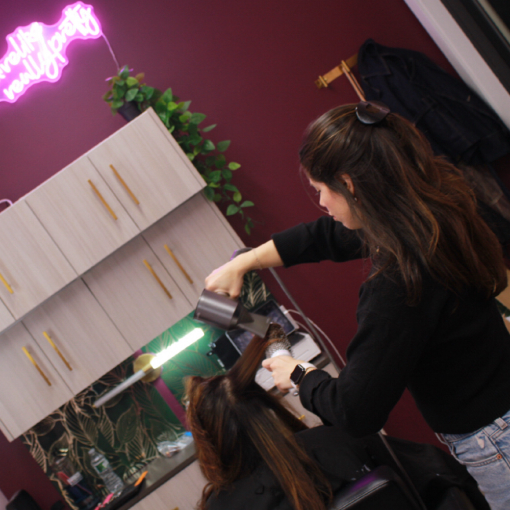 Volumious Blowout at House Of Dollz in Plainview, NY