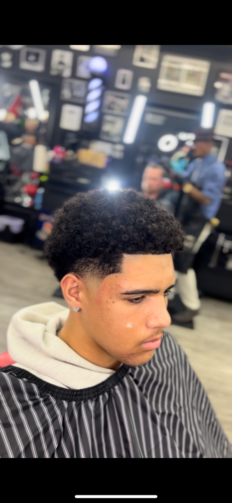 Hero Haircut With Beard (DC)