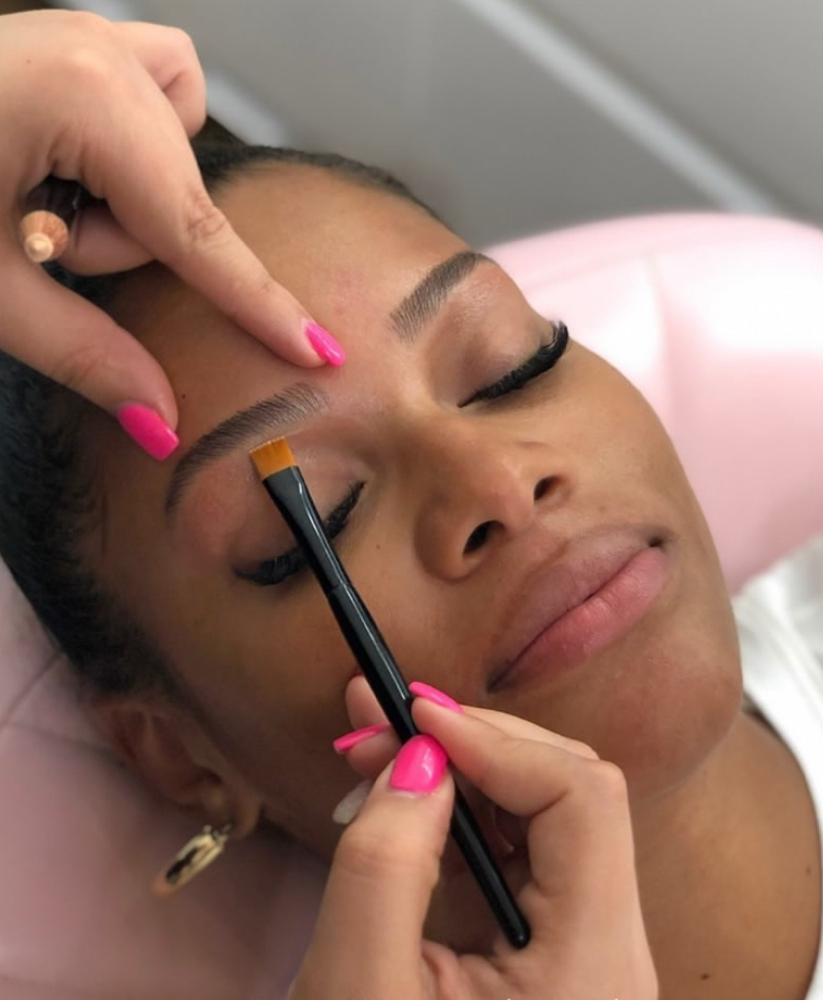 Brow Shaping And Lip