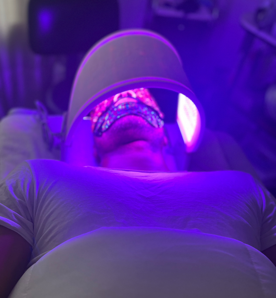 Men’s Delux Facial