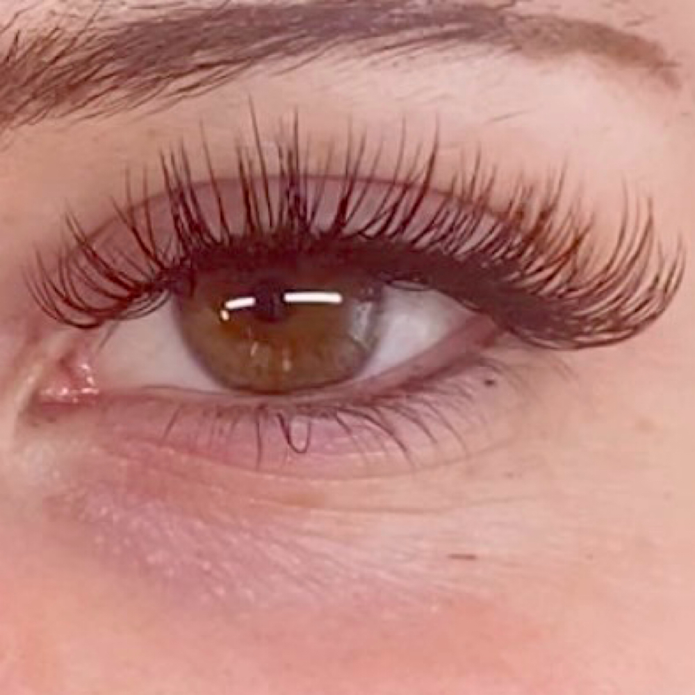 Classic set at HoneyG’s Lashes in Kingman, AZ