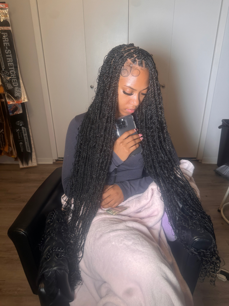 Island Twist (thigh length)