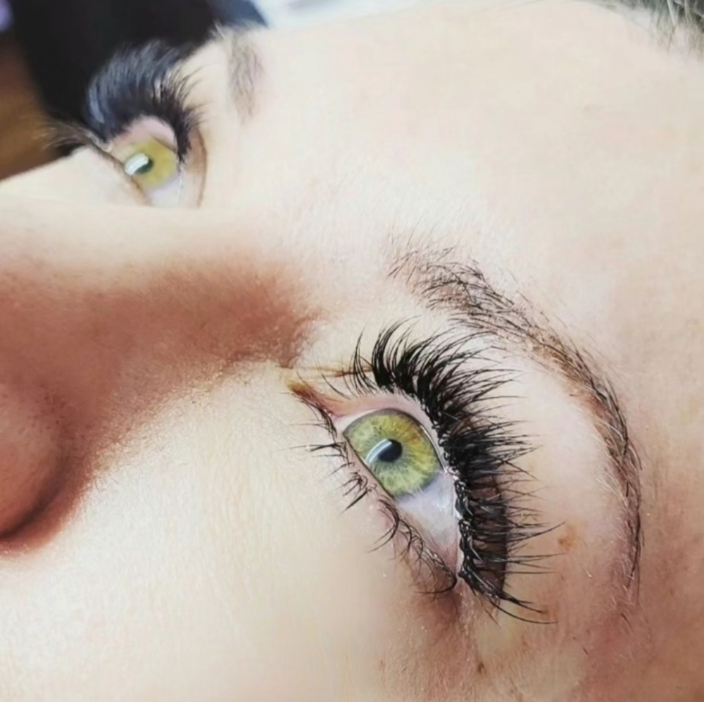 Classic Lashes Full Set