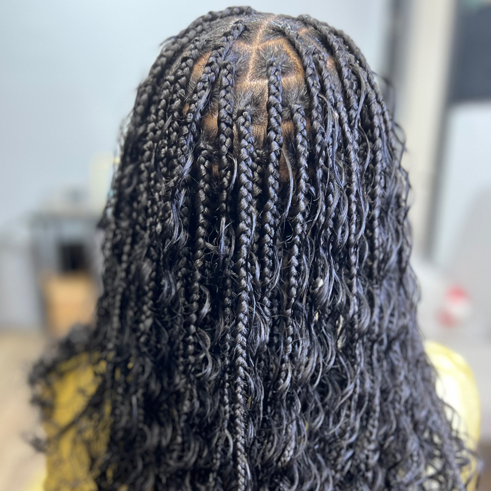 Boho Knotless Bob w/ human hair