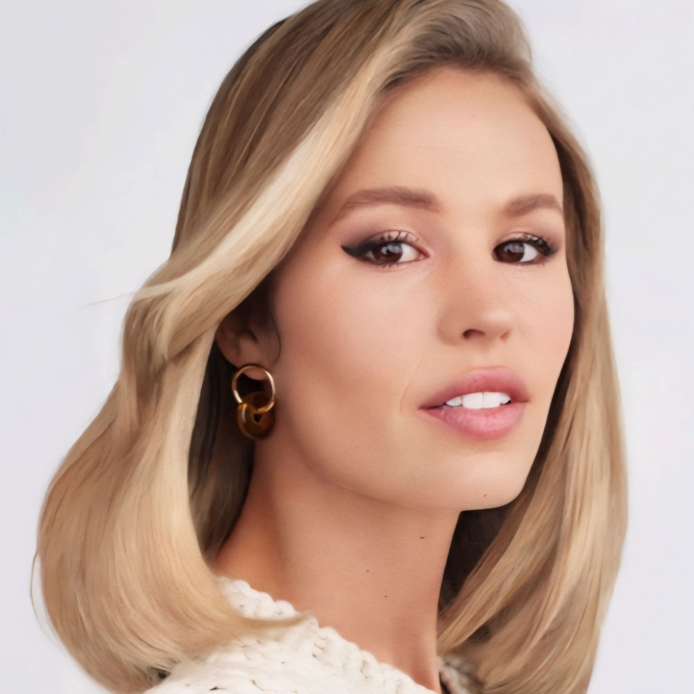 Face Frame Money Piece Highlight at Trinity Beauty Bar in Montclair, NJ