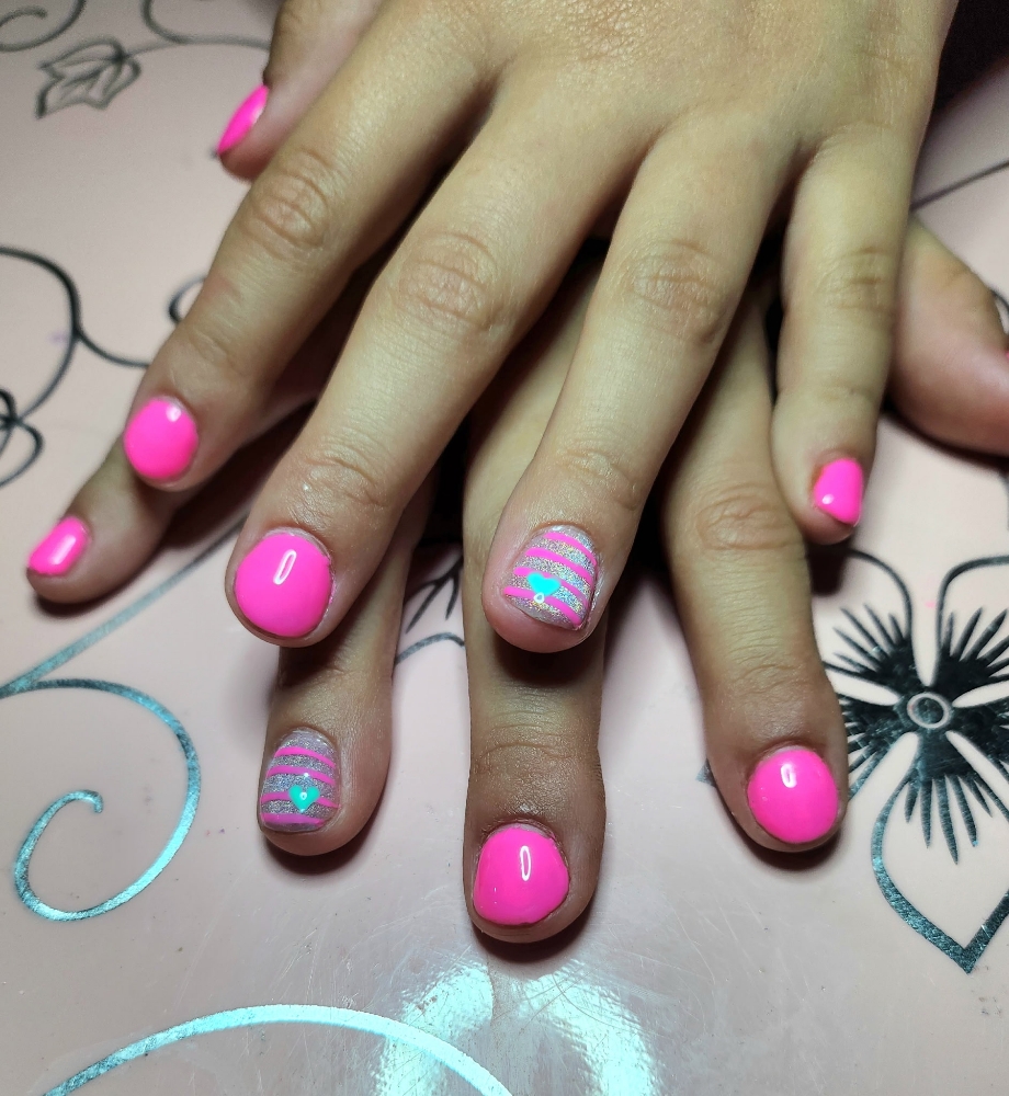 Kid's No-Chip Manicure