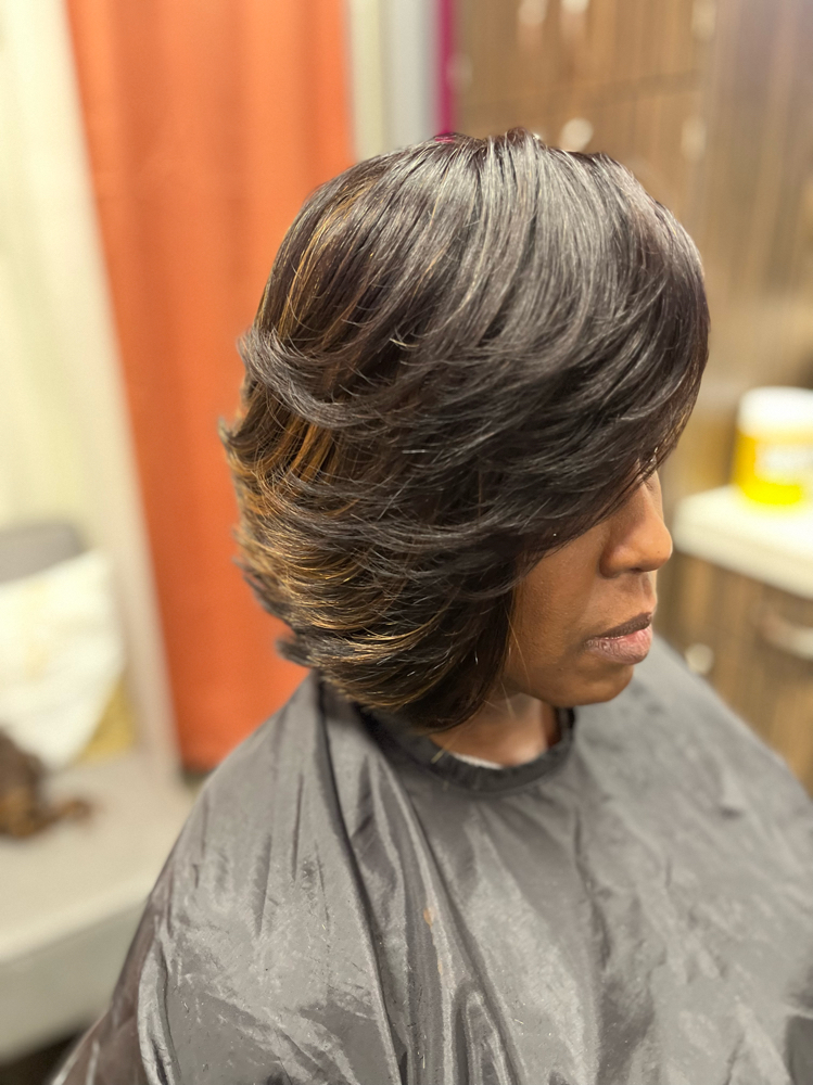 Full Weave Bob (No Leave Out )