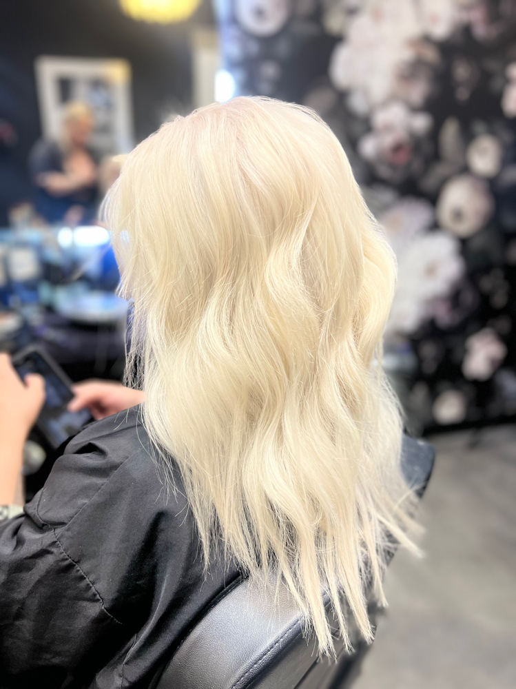 PlatniumCard+Glaze (3+hrs) at Louise Smith Hairstylist in Dallas, TX