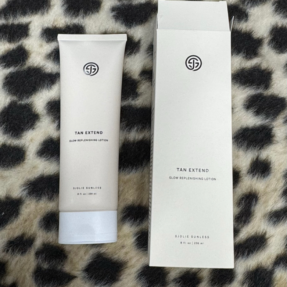 Sjolie Tan Extend Lotion at Rebel Glow Sunless in Lake Park, FL