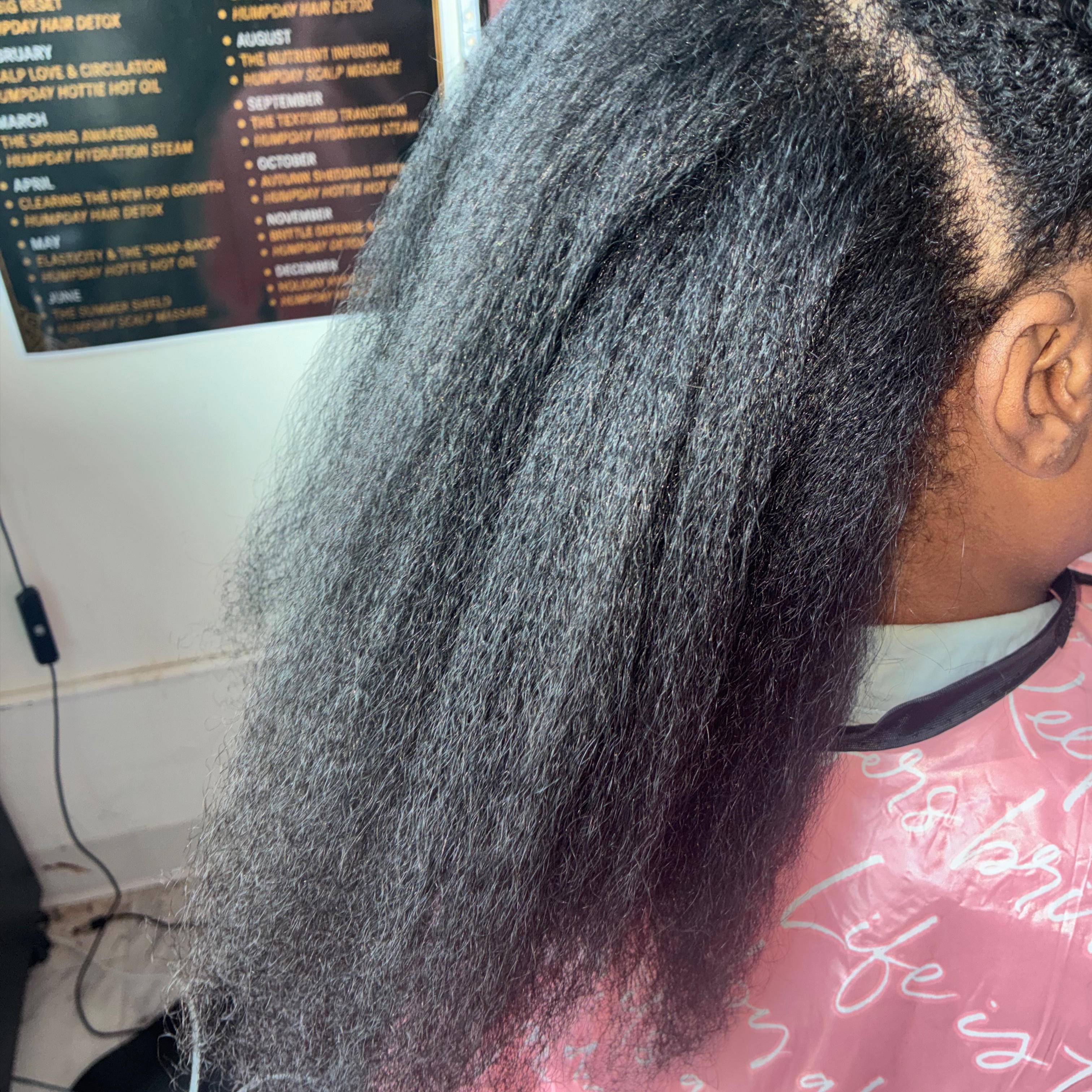 LUXE SHAMPOO & TEXTURED BLOWOUT at AfroDeziac in St. Louis, MO