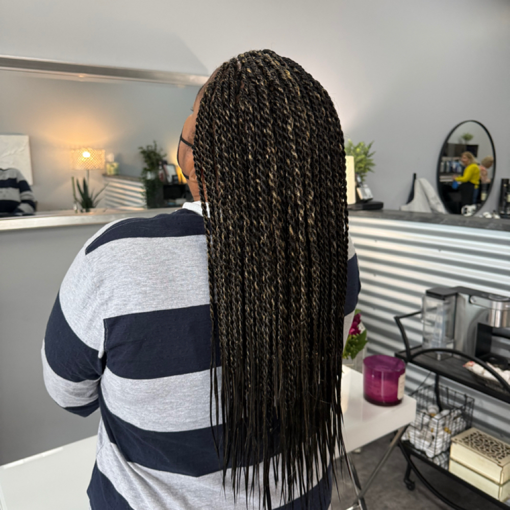 Long, Small Senegalese Twists at Nini braids at TL Design in Beaverton, OR