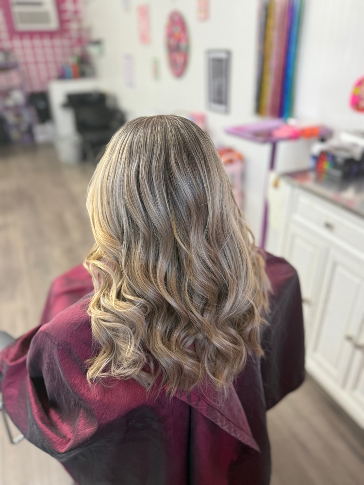 Highlight at Hair By Gigi in Pleasanton, TX
