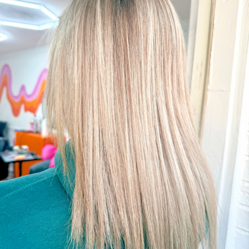 Blonde Refresh at Manifest Salon in Kettering, OH