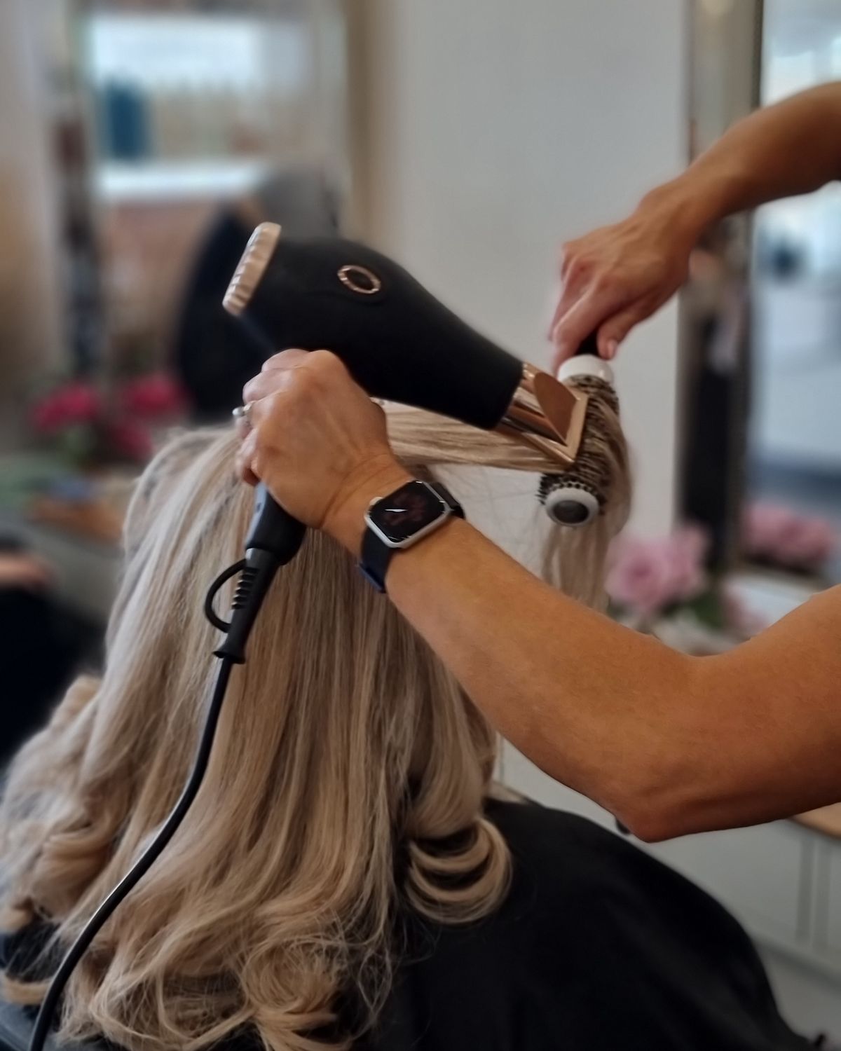 Shampoo Style at beauTspot in Maryville, MO