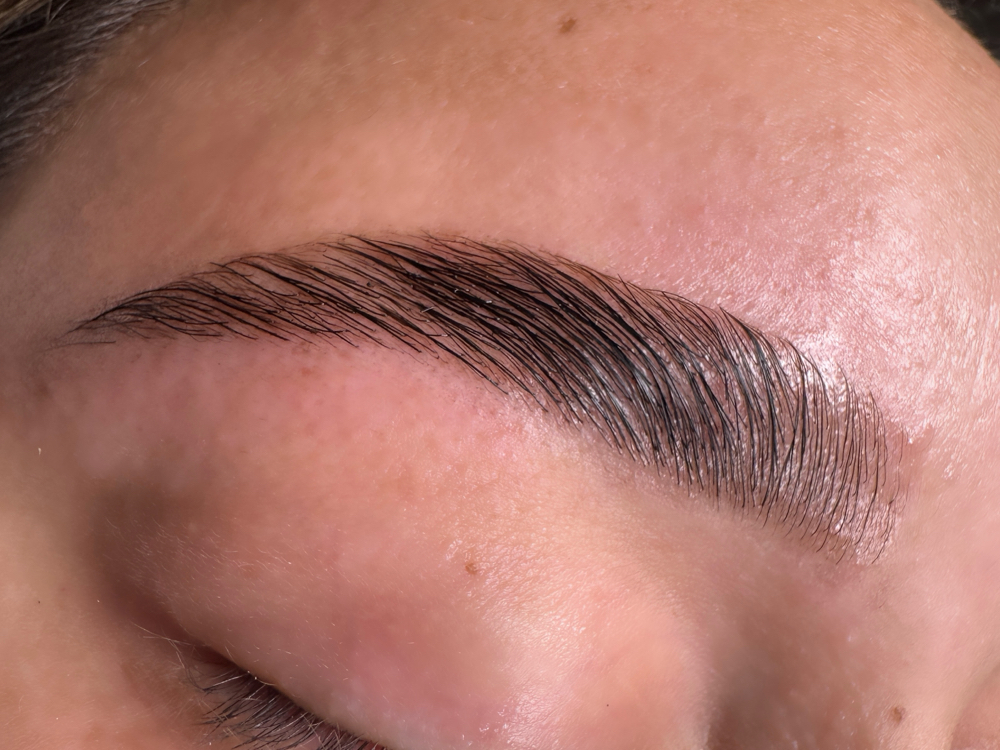 Brows Shaping