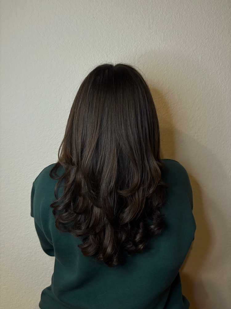 Blowout at Beauty by Isabella in Richwood, TX