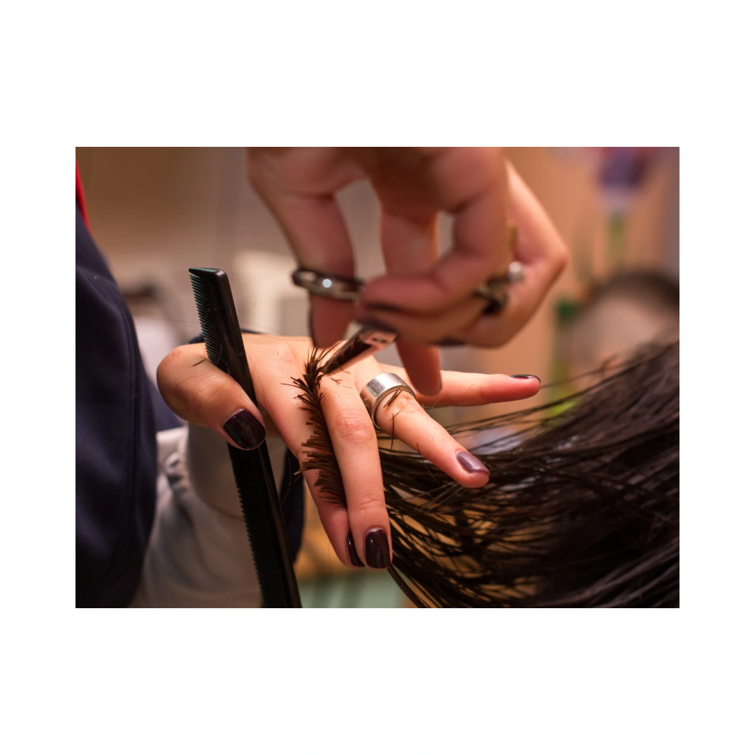 Women’s Cut & Style with Amanda