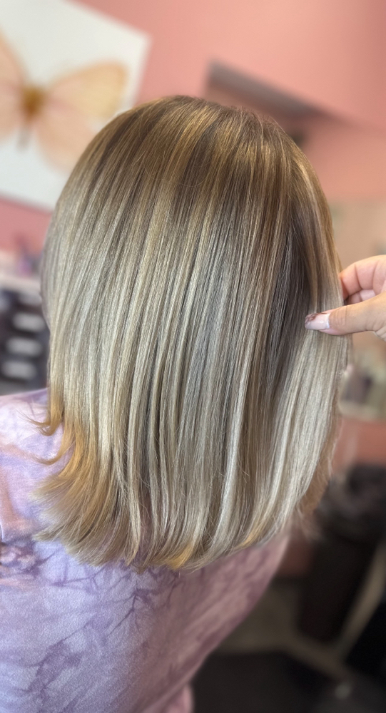 Blonde - Root Touch Up