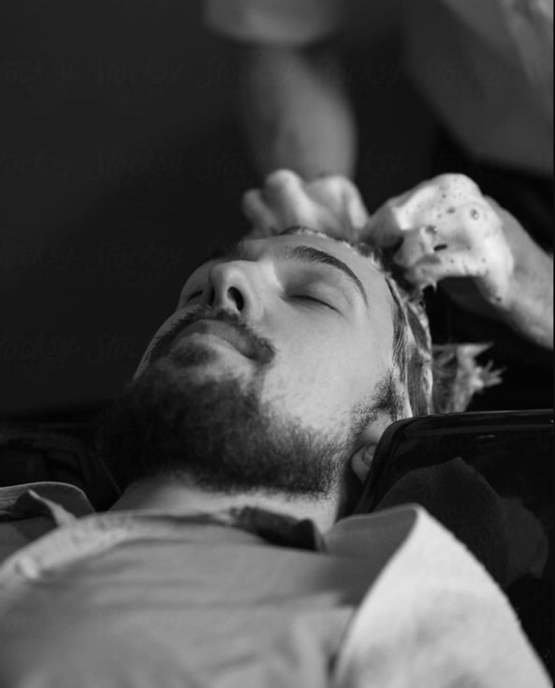 Just Relax Bro at Red Hair Lounge in 53130