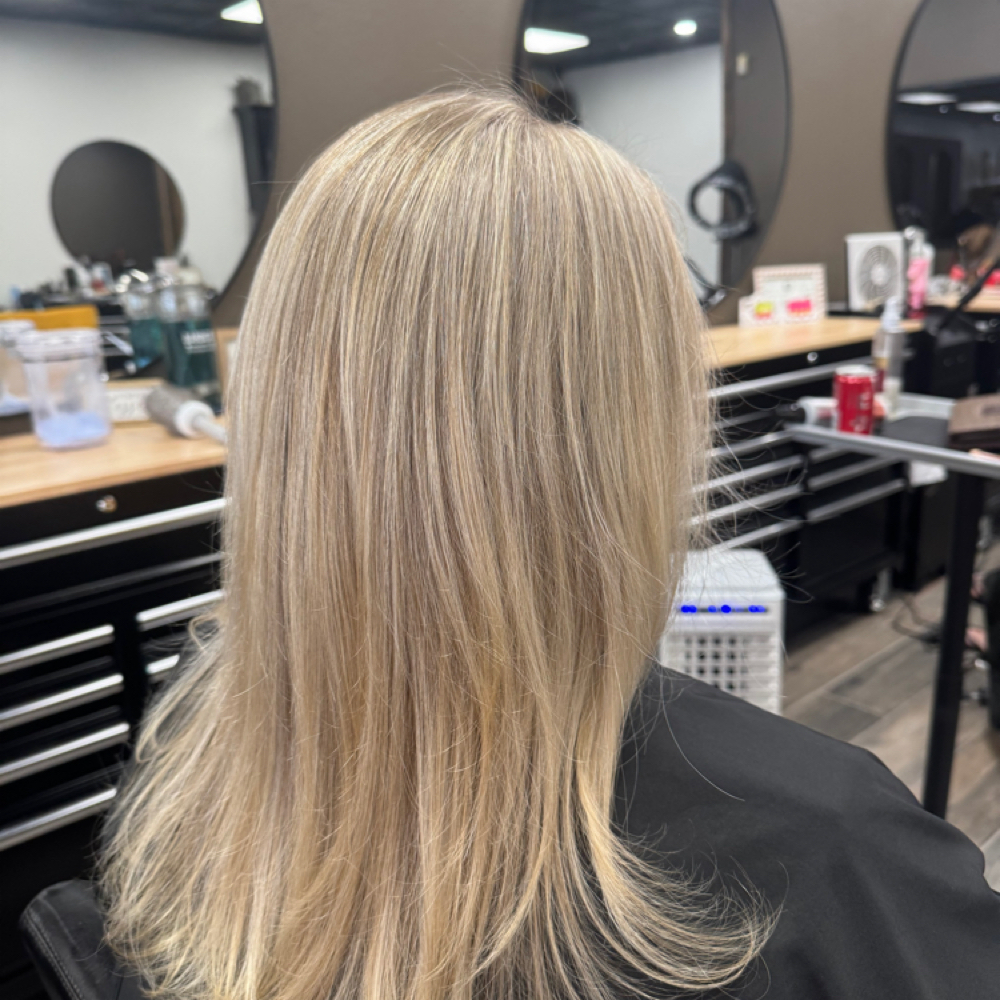 Full Highlight at Desert Rose Beauty Co in Friendswood, TX