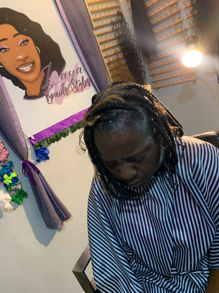 Knotless Bob