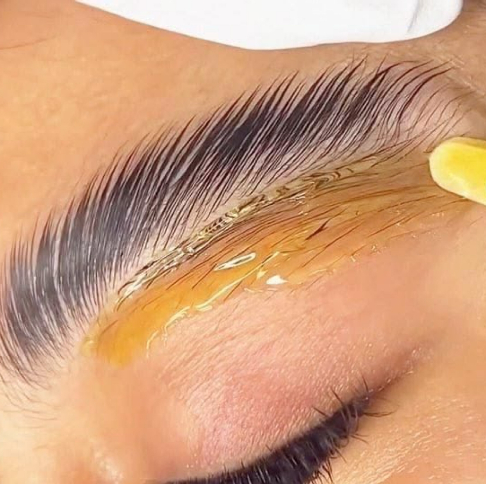 Eyebrow Wax at Kcbeautystudio in Hemet, CA