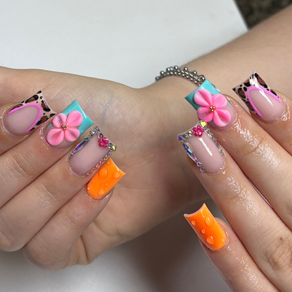 Full set at Nails By Shy in akron, OH