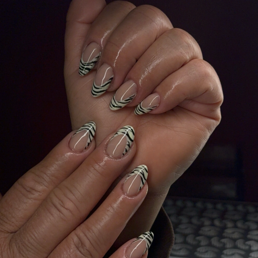 Medium Gel-X Full Set at Beauty Lounge By K LLC in Coon Rapids, MN